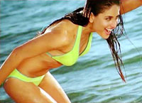 Kareena kapoor bikini photos